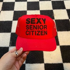VINTAGE TRUCKER HAT **PERFECT CONDITION**